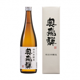 清酒　奥飛騨　新特別本醸造　箱入　７２０ｍｌ