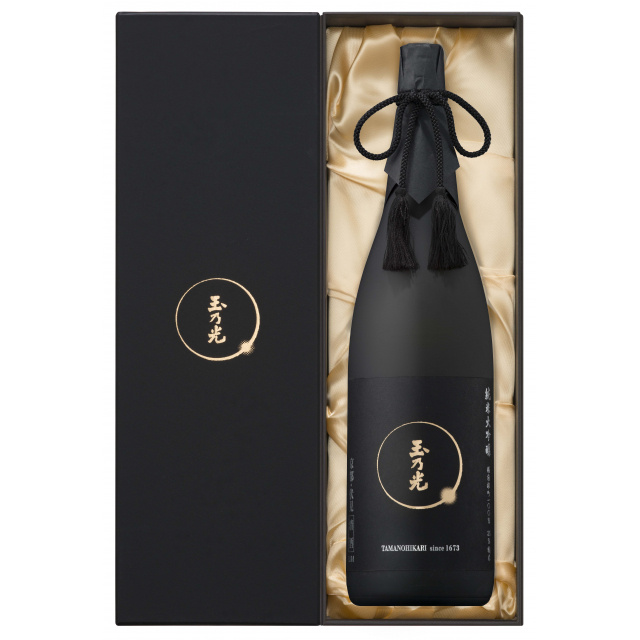 清酒　玉乃光　純米大吟醸　Black  Label １．８Ｌ 商品写真